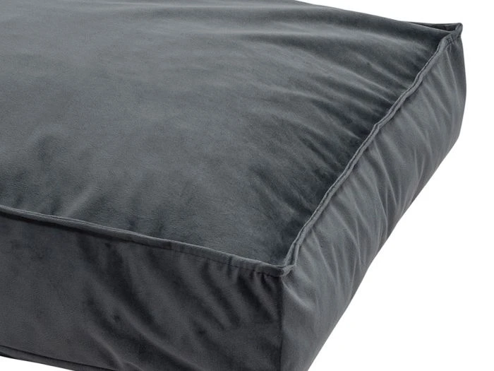 Madison Medium Lounge Velours Grey Coussin Pour Chien 2 Madison Medium Lounge Velours Grey Coussin Pour Chien – Image 2